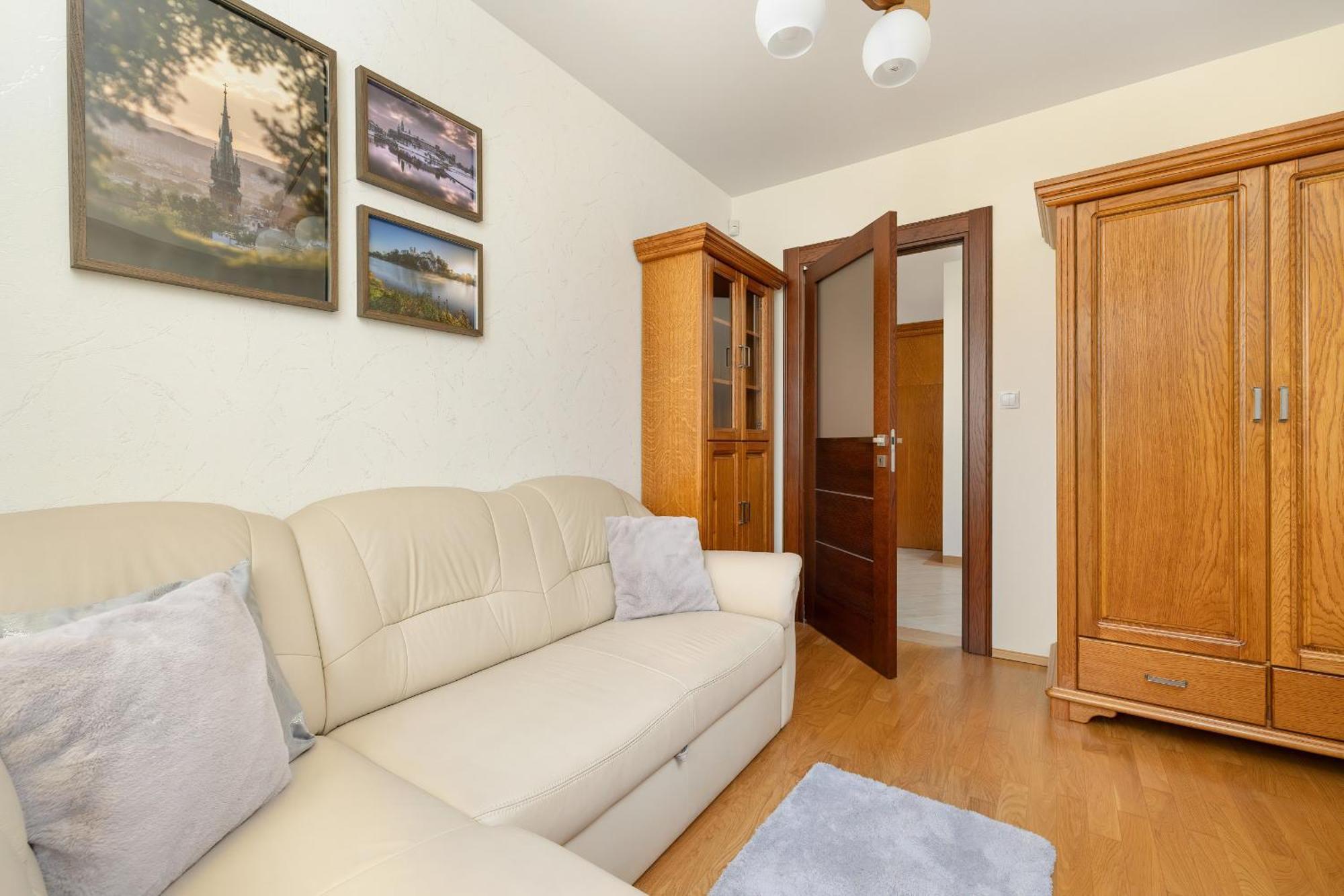 Przytulny Apartament Z Klimatyzacja I Parkingiem By Noclegi Renters Cracovia Exterior foto
