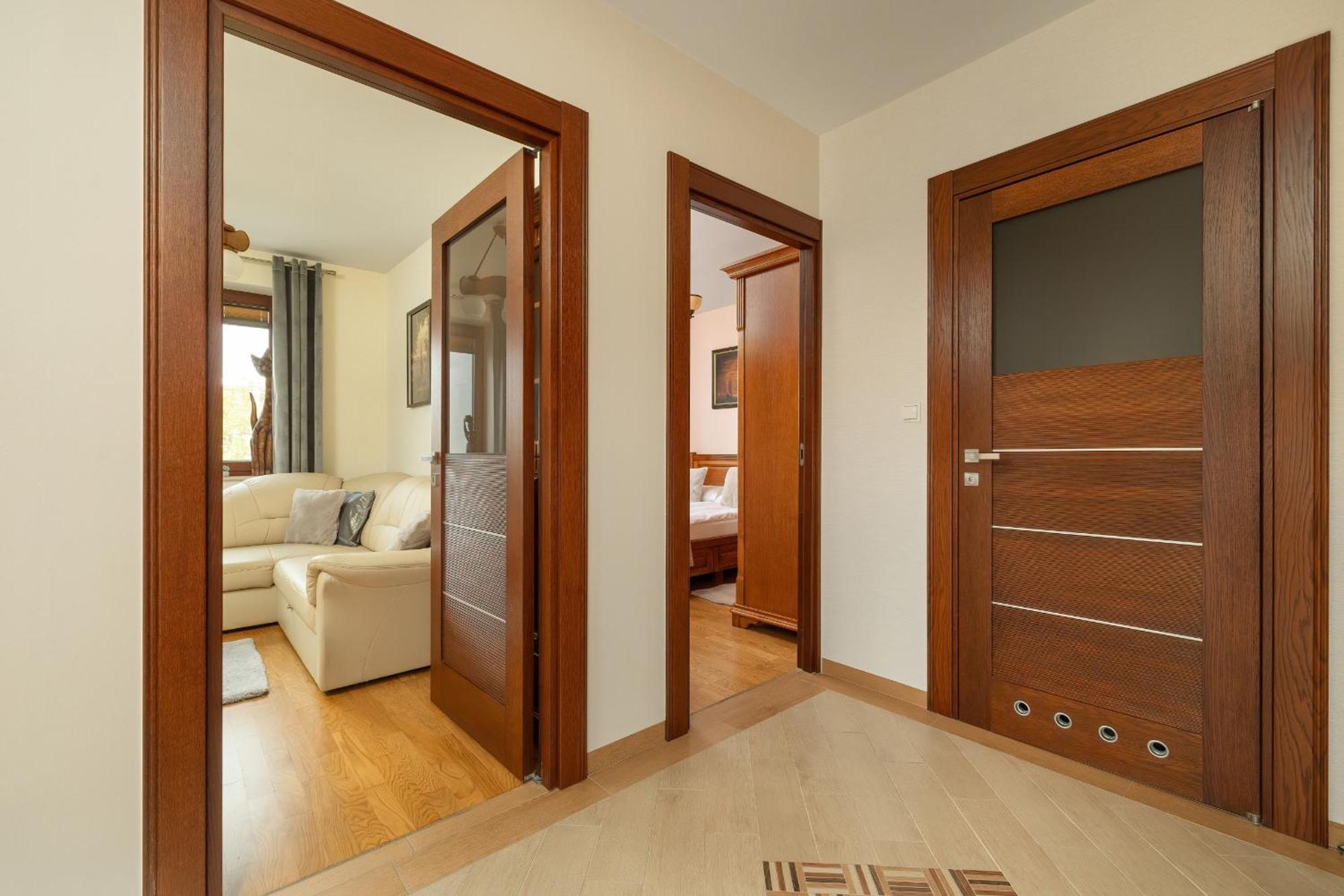 Przytulny Apartament Z Klimatyzacja I Parkingiem By Noclegi Renters Cracovia Exterior foto